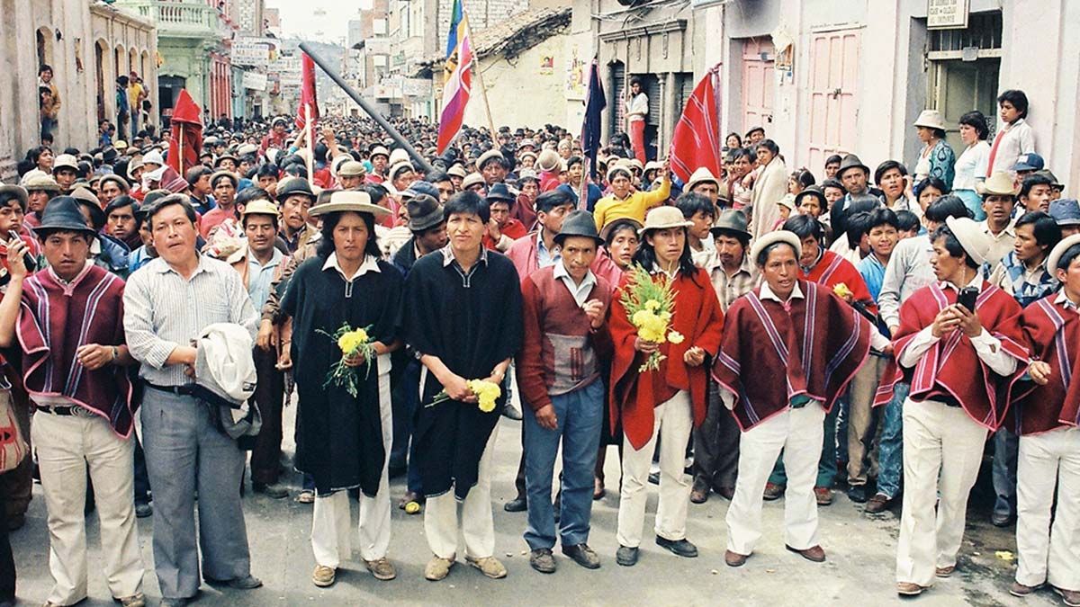 Levantamiento-Indigena-Ecuador-1990-1